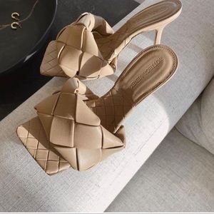 Bottega Veneta Lido heels size 37